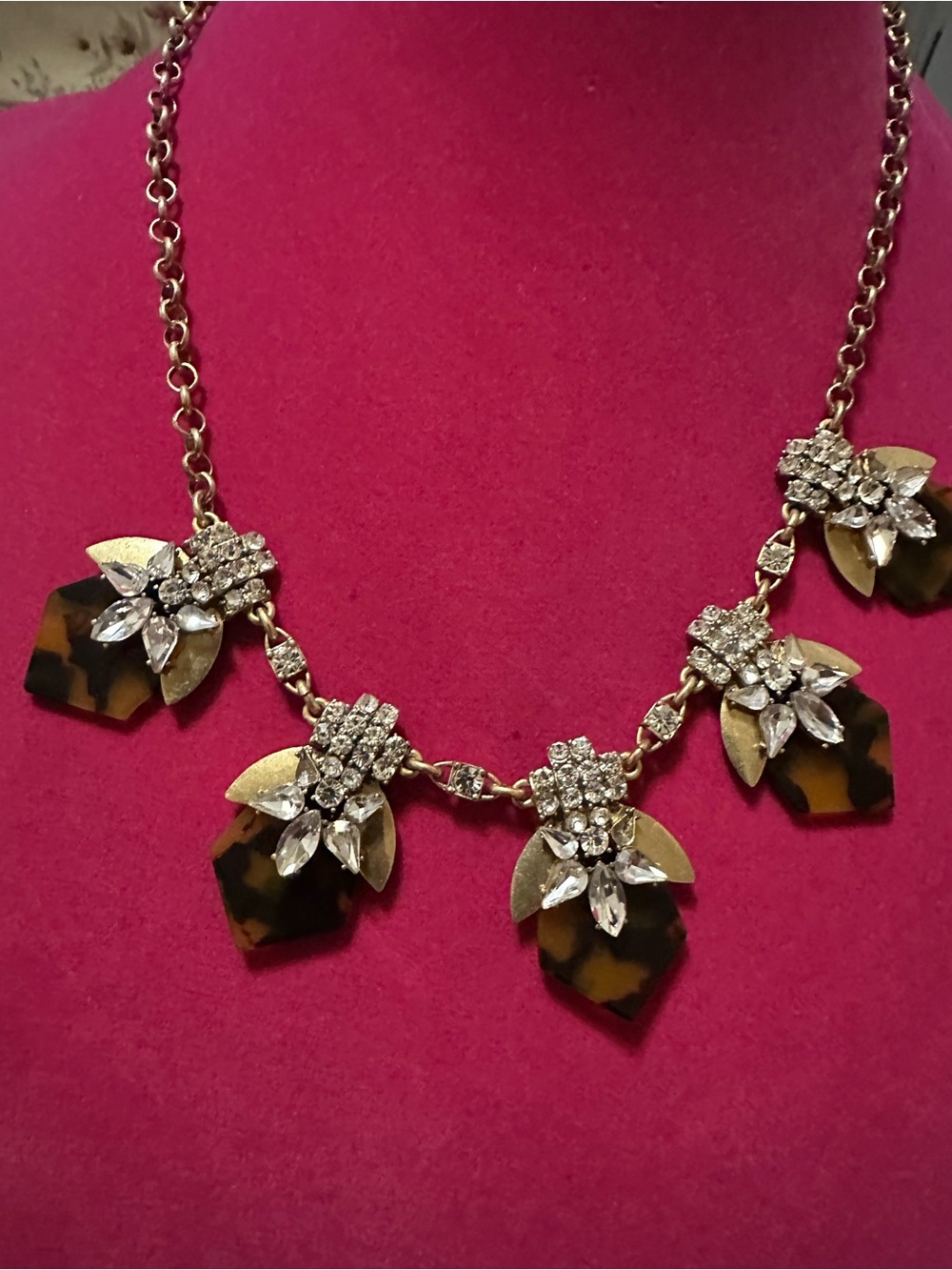 J. CREW Tortoiseshell Drop Crystal Necklace in Brown and Gold